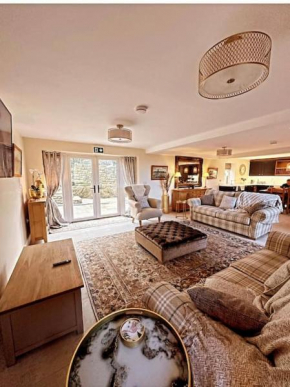 Converted Barn with Hot Tub, The Hayloft.